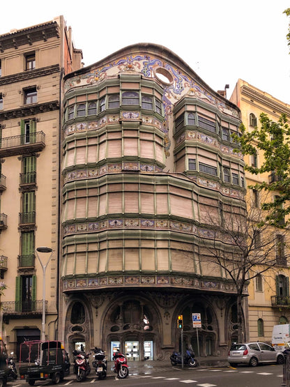 Barcelona - Casa Comalat from carrer de Córsega